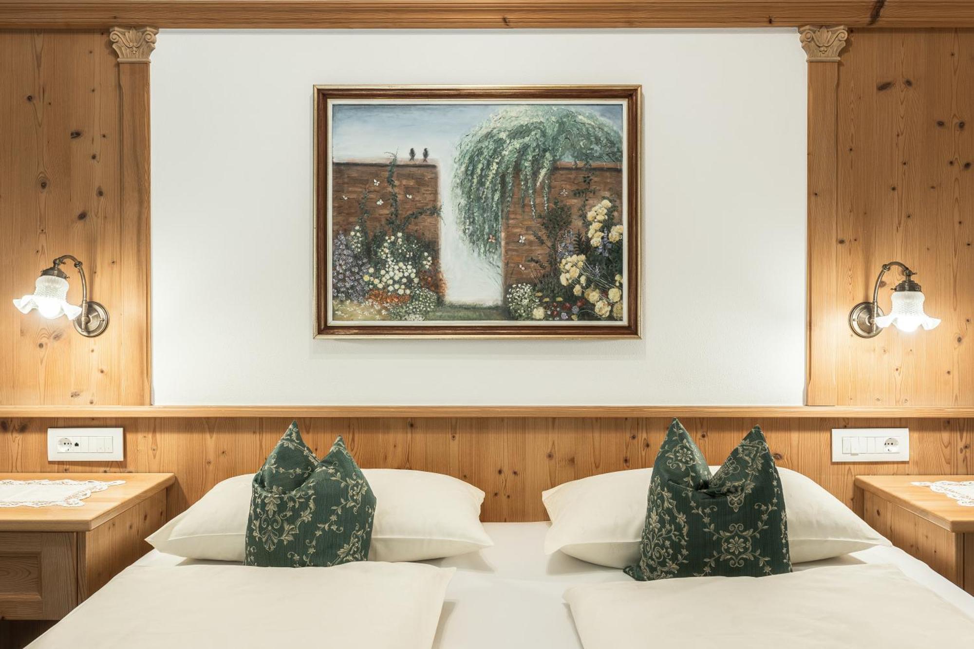 Hotel La Pineta Selva di Val Gardena Quarto foto