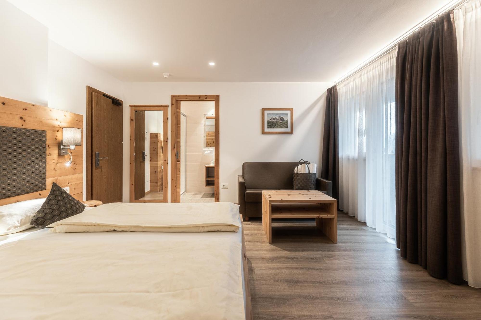 Hotel La Pineta Selva di Val Gardena Quarto foto